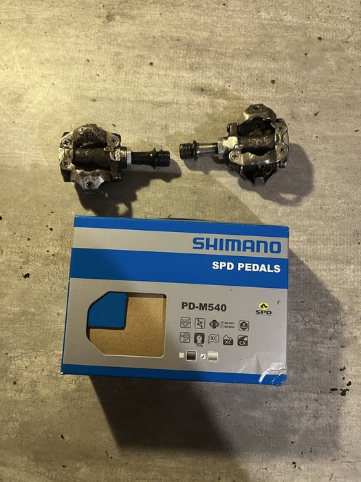 Pedaly shimano m540