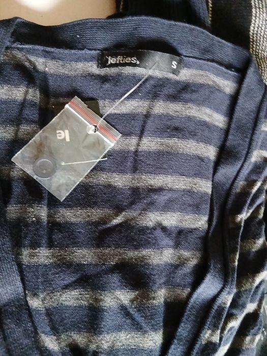 Roupa homem S sem uso