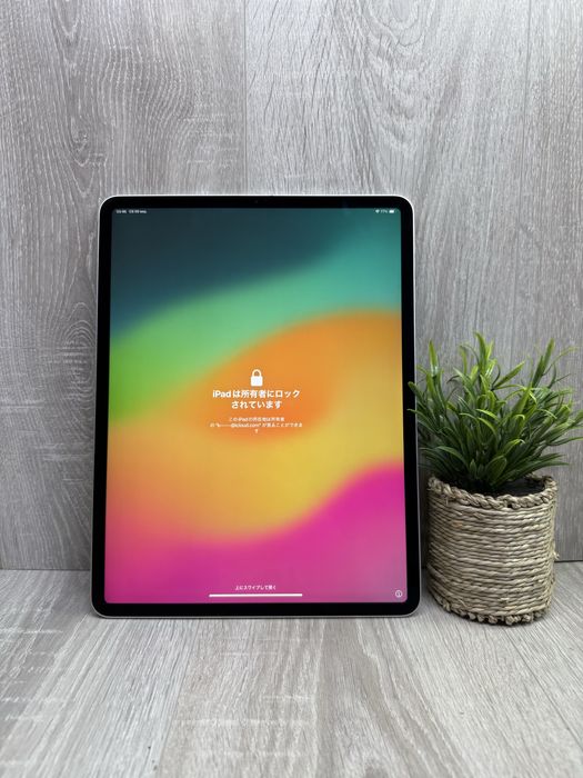 iPad Pro 12.9” (модель A1876, Wi-Fi) заблокований