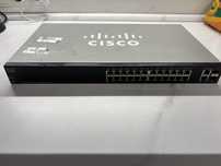 Комутатор, світч Cisco SF200-24