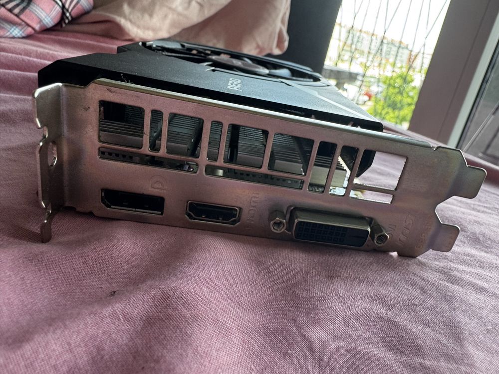 Placa de vídeo MSI GeForce GTX1650 AERO ITX 4GB OC GDDR6 HDMI DP DVI