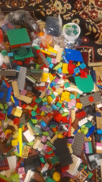 lego на весс и человечки.
