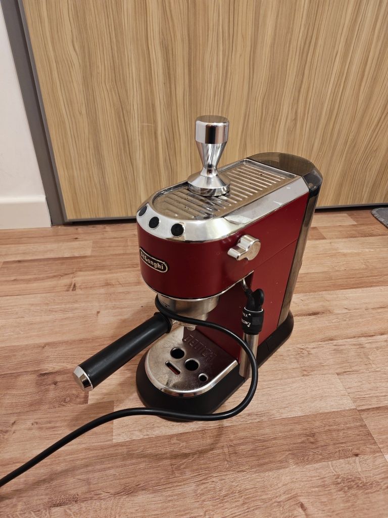 DeLonghi express