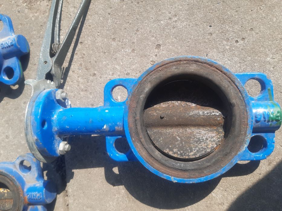 Задвижка "батерфляй"