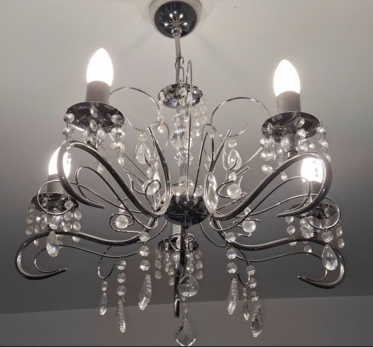 Żyrandol kryształy i kinkieta