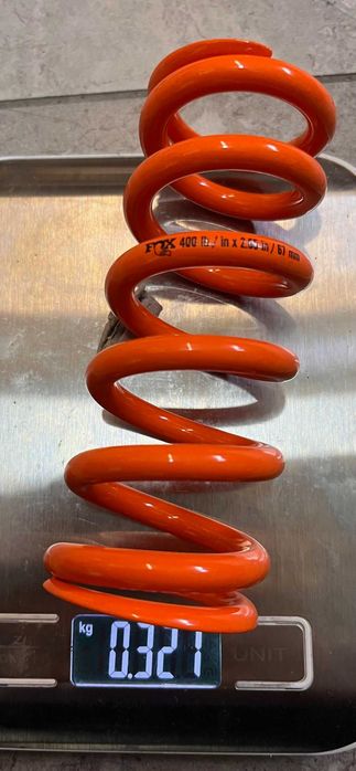 sprężyna amortyzatora tylnego FOX Sls 300 marzocchi 67 coil shox 400