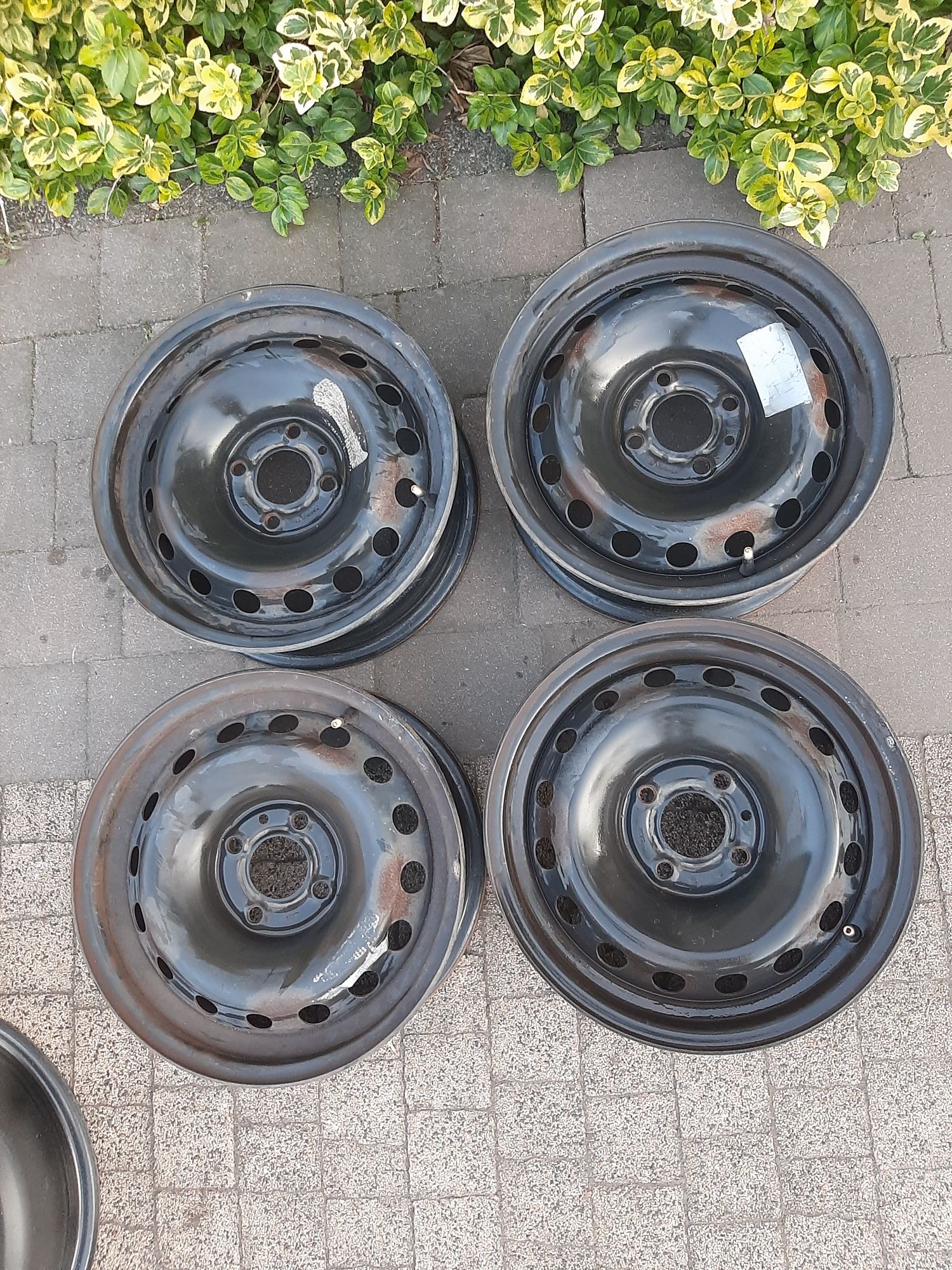 Felgi 14 Renault 4x100 5,5J et29