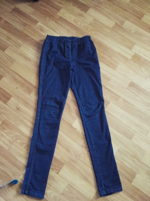 Джоггеры, джинсы, джегинсы