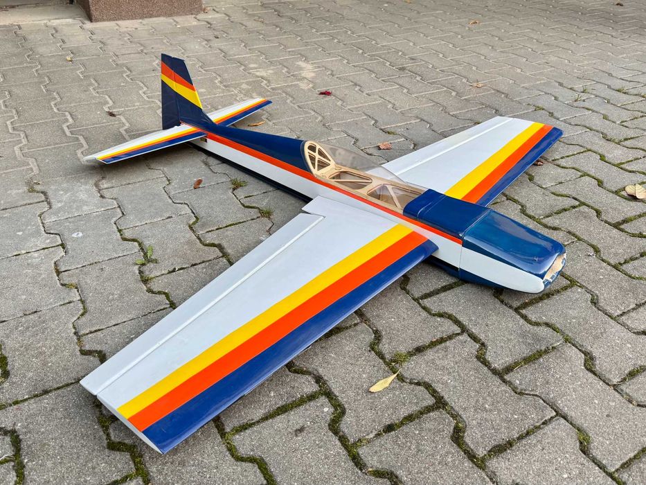 Model RC zdalnie sterowany, samolot, Stiletto, 136cm