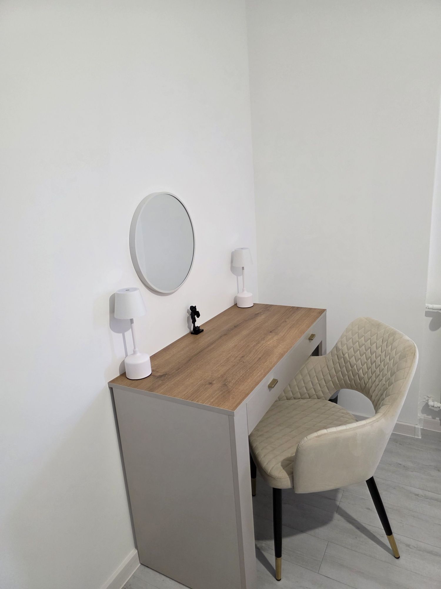 Apartament w centrum z banią, kominkiem i oranżerią