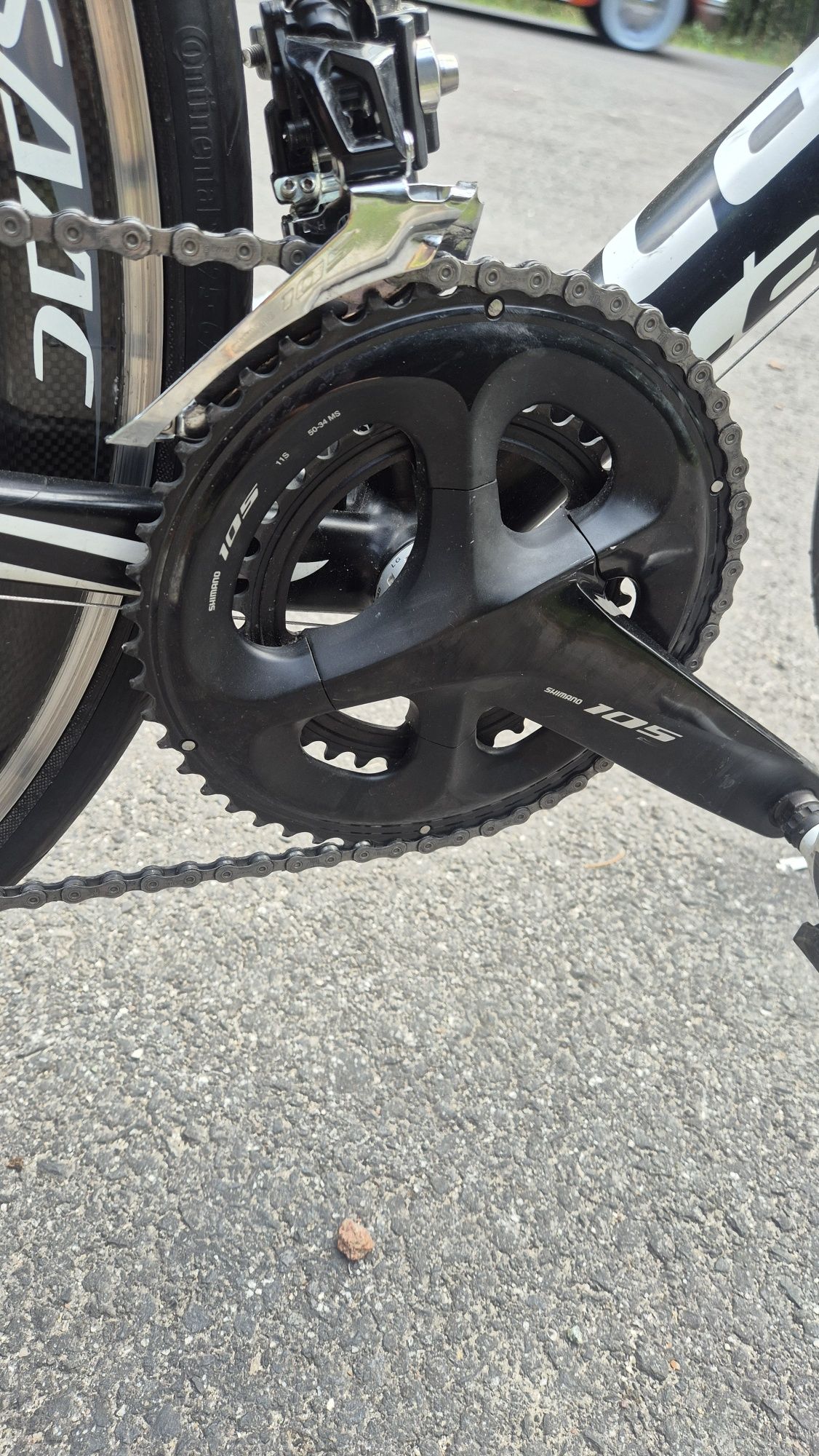 Rower szosowy Cannondale Caad 8 | 54 | Shimano 105 | FFWD |