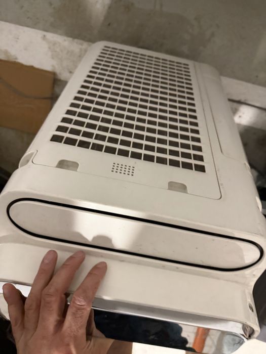 Oczyszczacz powietrza Sharp KC-D60EUW