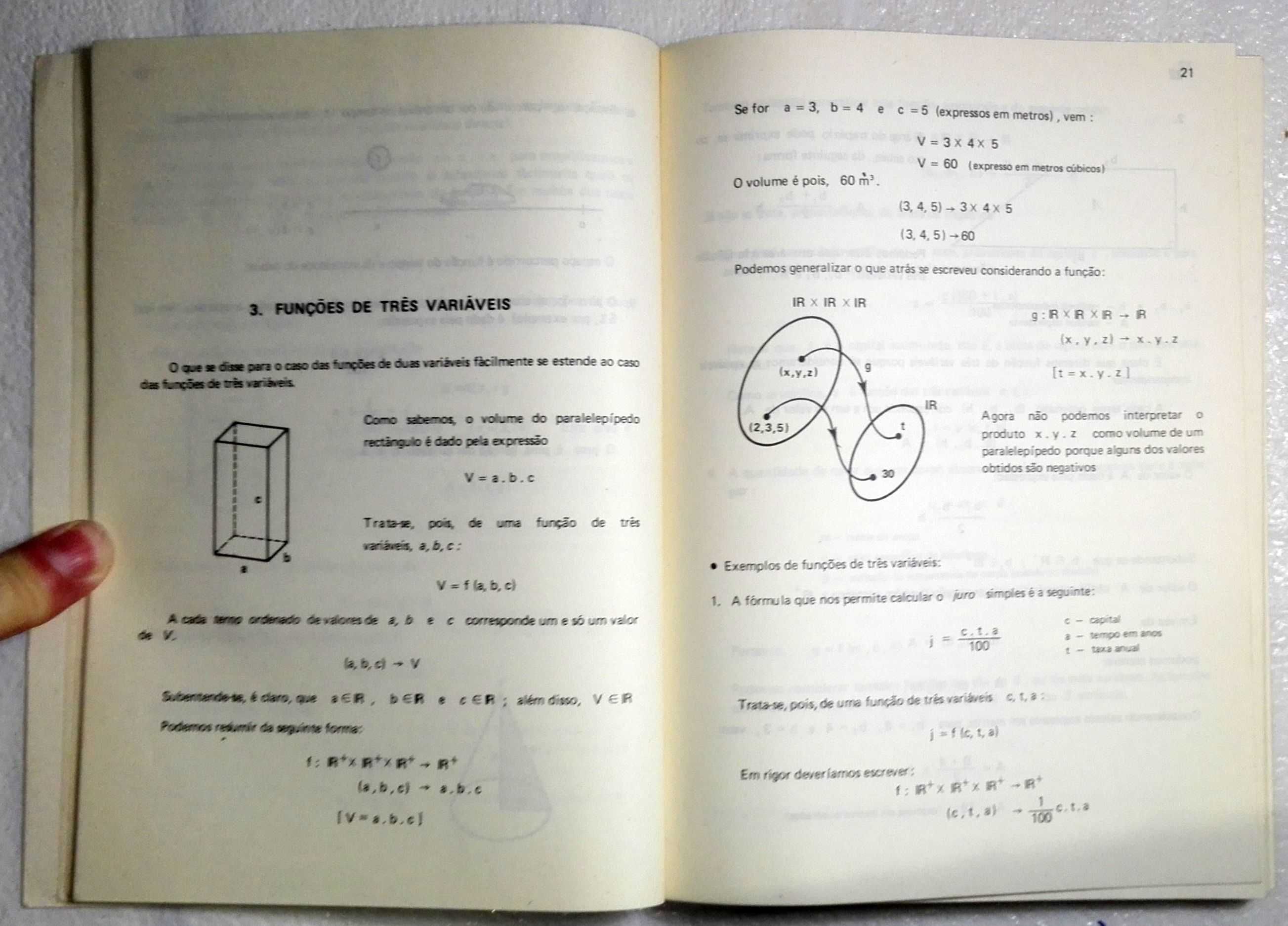 Livro Matemática – 3ºano