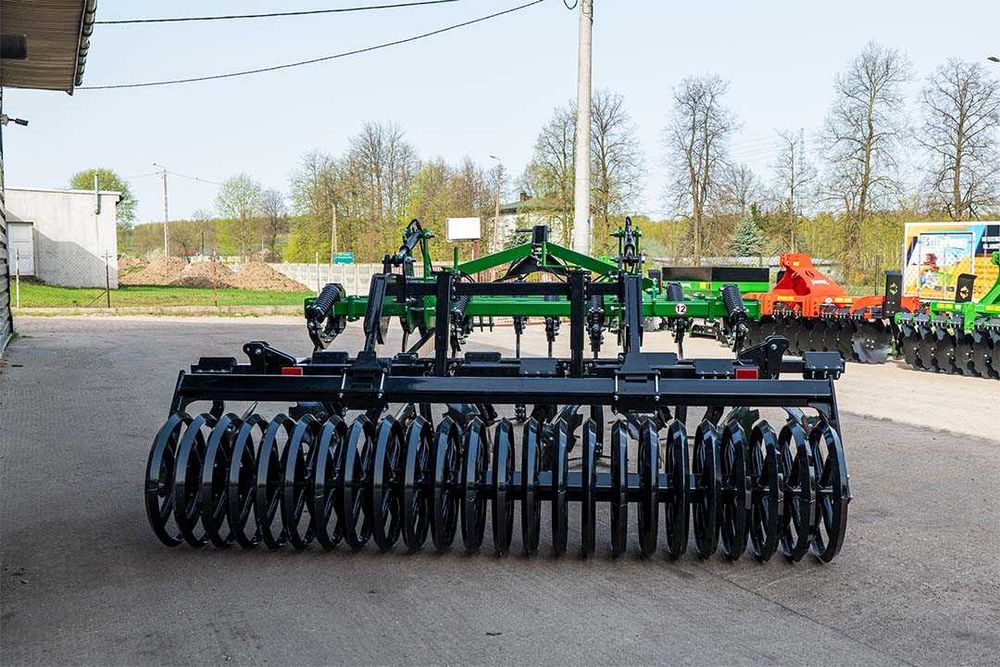 Agregat bezorkowy 3m wał  daszek 600 Janpol Fiona 2150kg