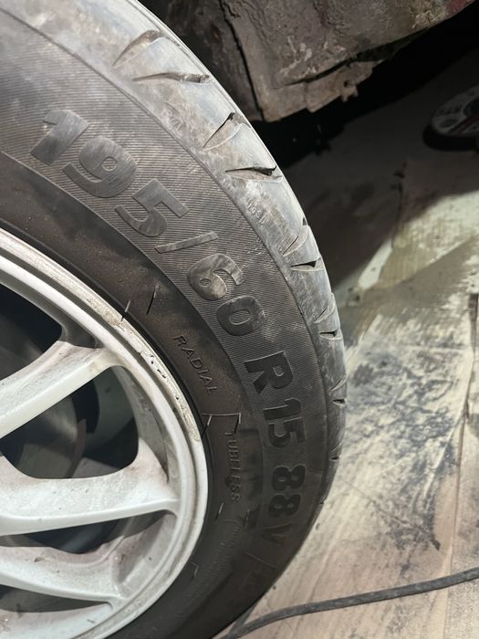 Продам диски R15 новые