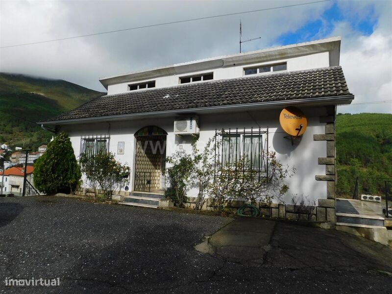 Moradia Isolada T5 / Covilhã, São Jorge da Beira