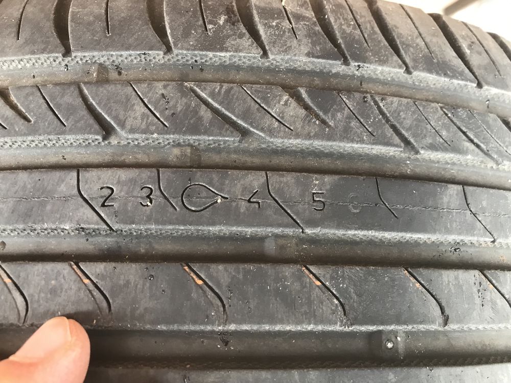 Opony Nokian 185/65R14