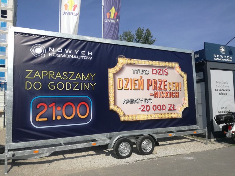 Reklama mobilna przyczepki busy reklamowe lawety z audio Warszawa Hit