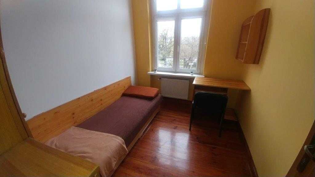 Ładny pokój w centrum przy pl. Kościuszki