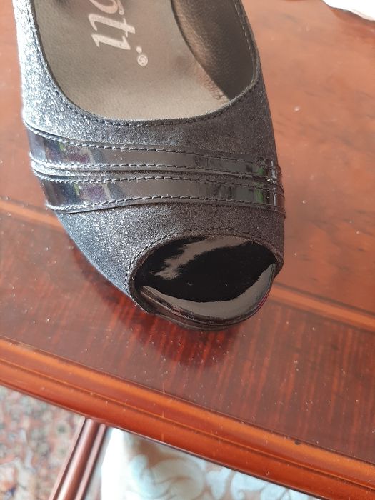 Sapatos de Senhora n° 35