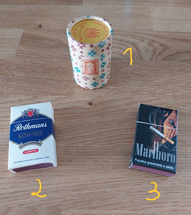 Caixas de fósforos publicitárias