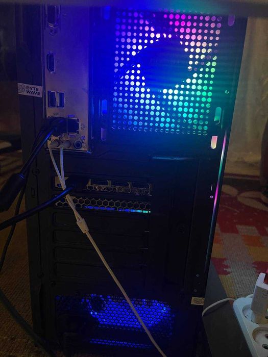 продам комп'ютер NVIDIA GeForce RTX 3060 Ti