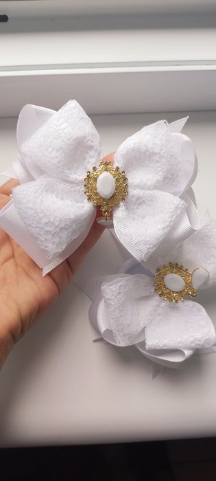 Білі бантики ручної роботи.Пишні бантики, на гумці,на заколці Шкільні