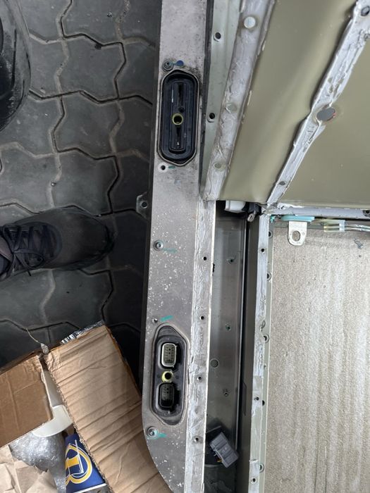 Корпус батареи Tesla S