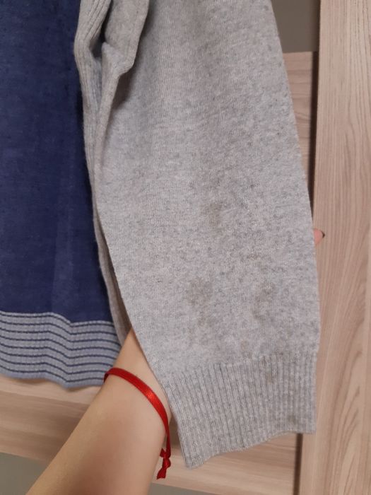 Отдам  за  200 все