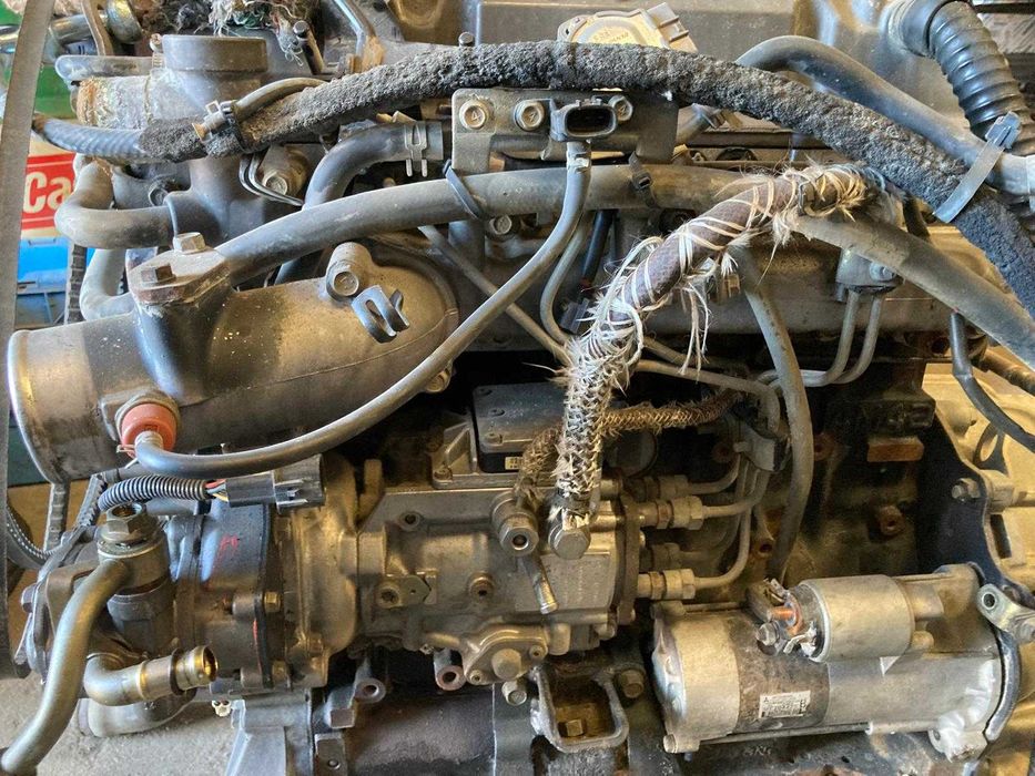 Motor e caixa de Mitsubishi Canter 3.0 DID 125cv