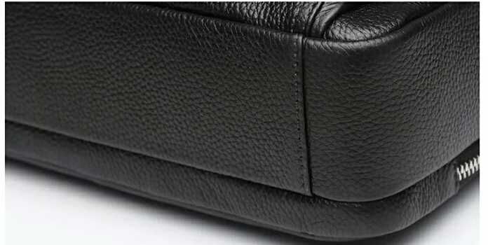 Наплечная кожаная мужская сумка.