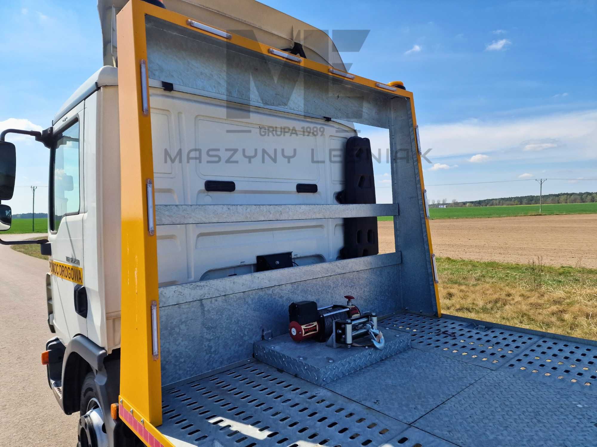 Samochód specjalny MAN TGL 12.250 - pomoc drogowa