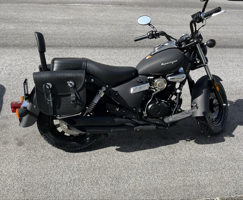 Vendo keeway superlight 125