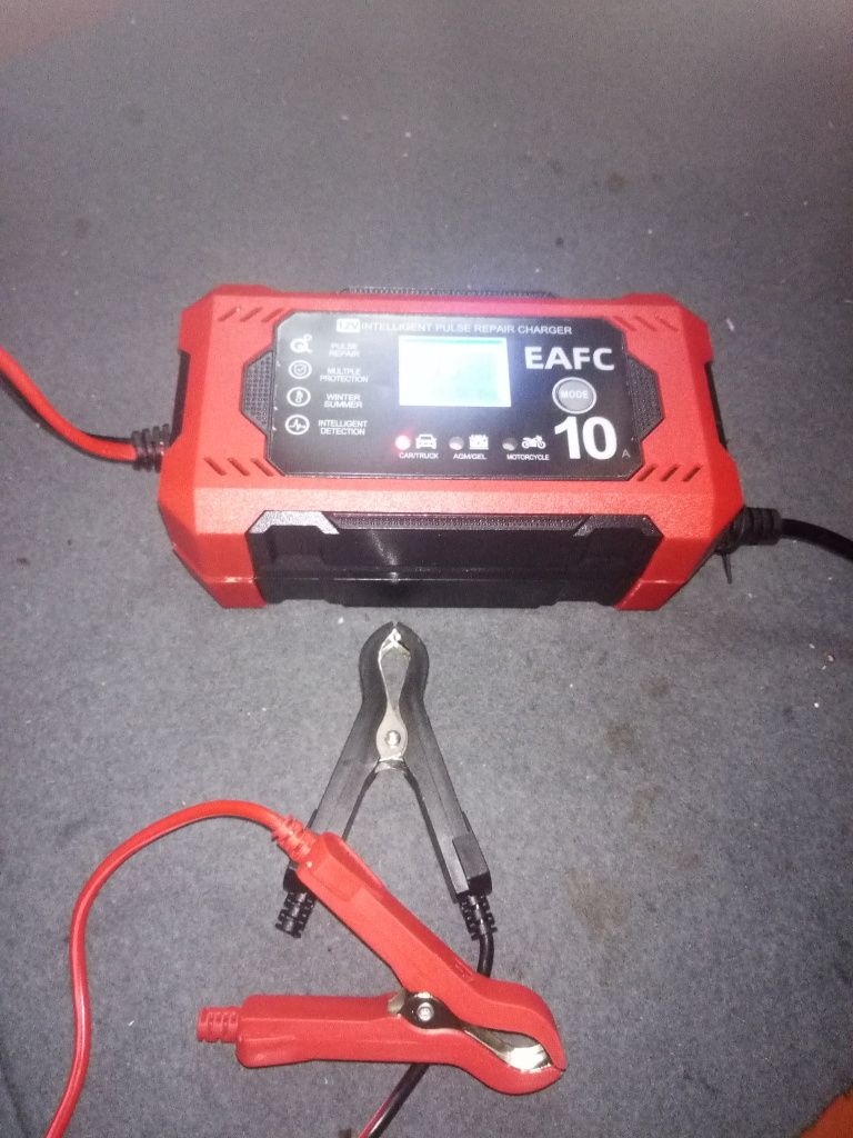 Инвертор бесперебойник EAFC 4000 Вт 12-220в чистая синусоида