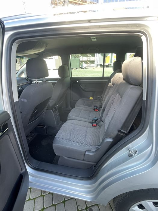 Volkwagen Touran 2.0 TDI АКП 2004р