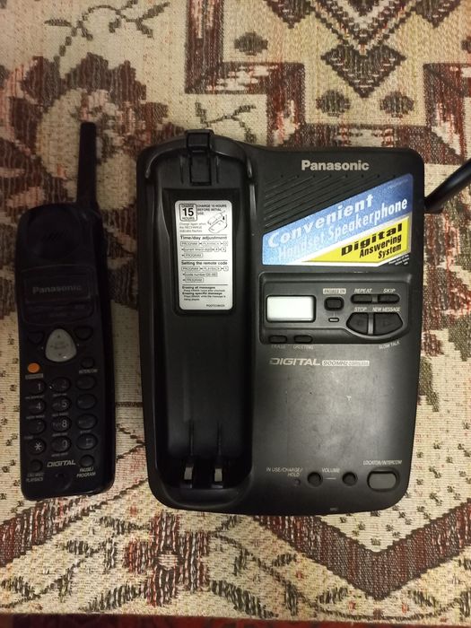 Продам телефон-ответчик.