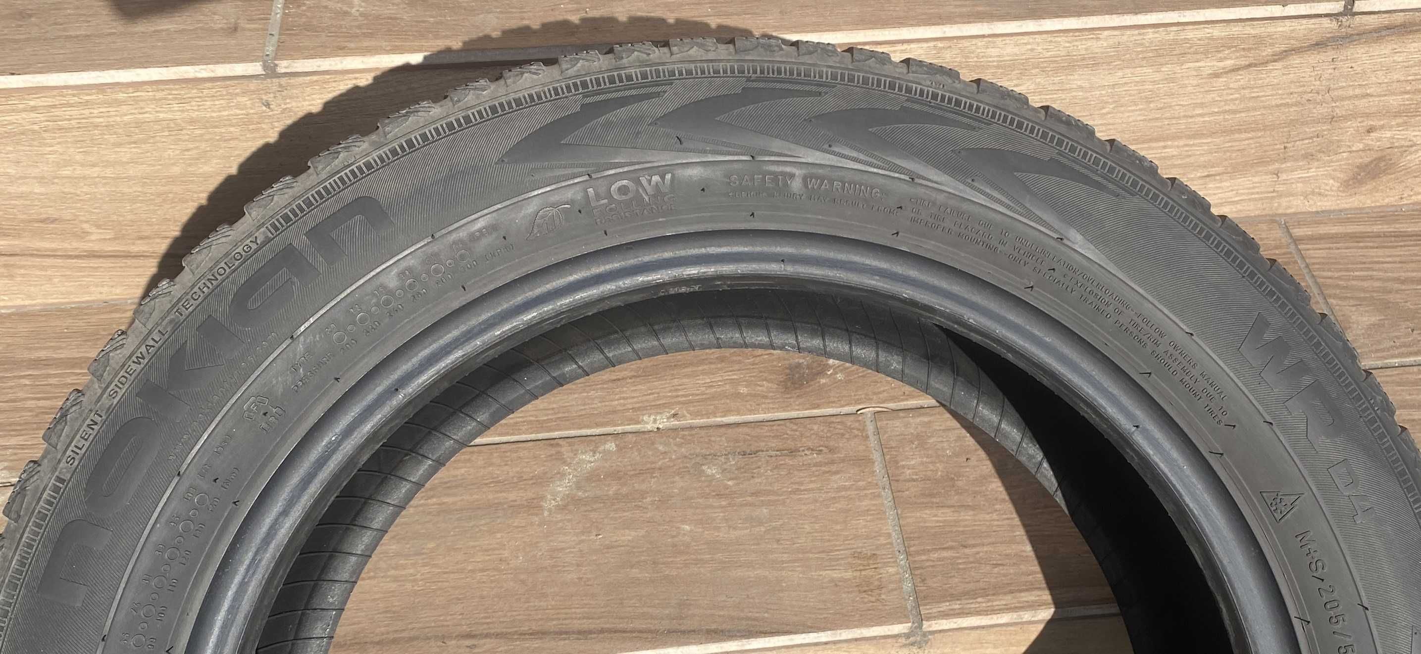 Opony 4szt. 205/55 R16 NOKIAN WR D4 (3721)