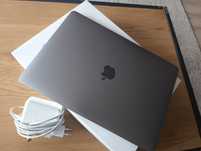 Apple Macbook pro 13,3 8GB ram 256 laptopgb ssd i5 intel