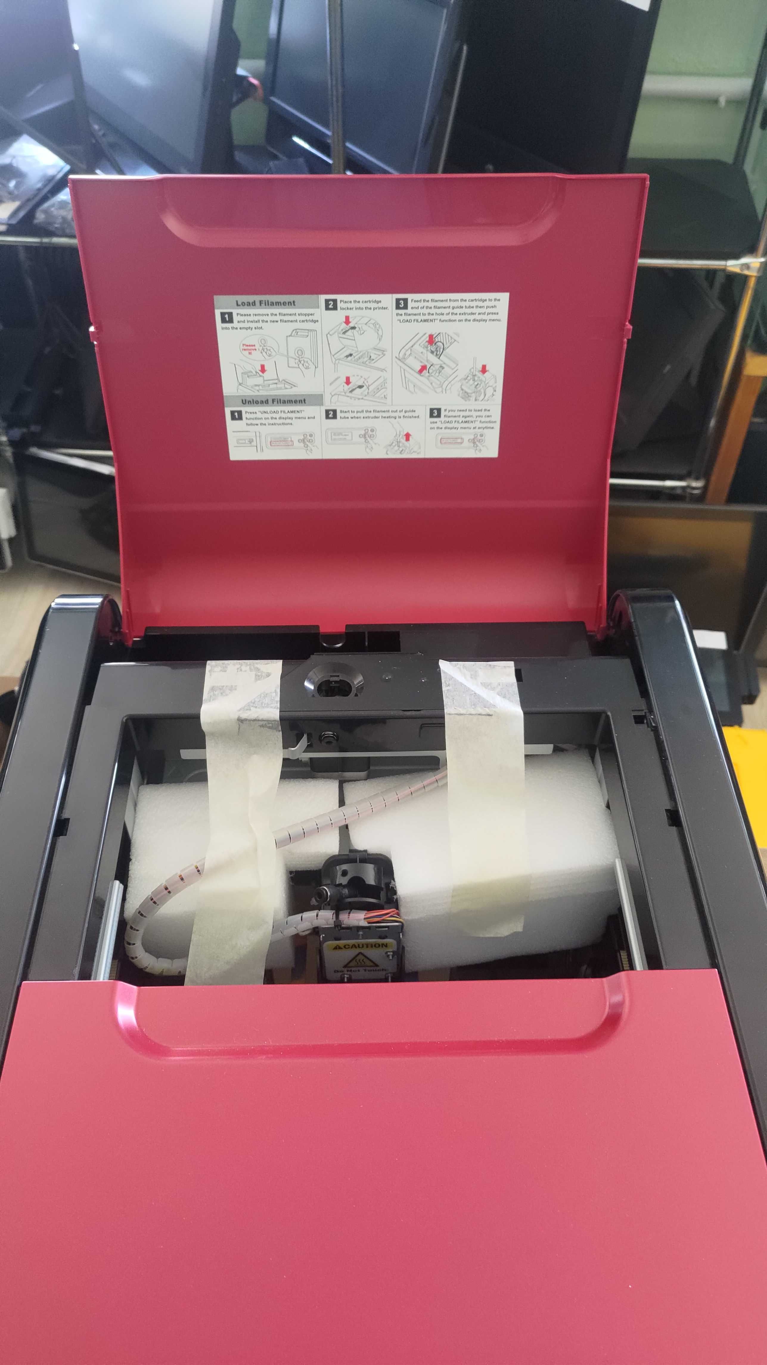 Принтер 3D XYZprinting da Vinci 1.0 Pro 3 in 1