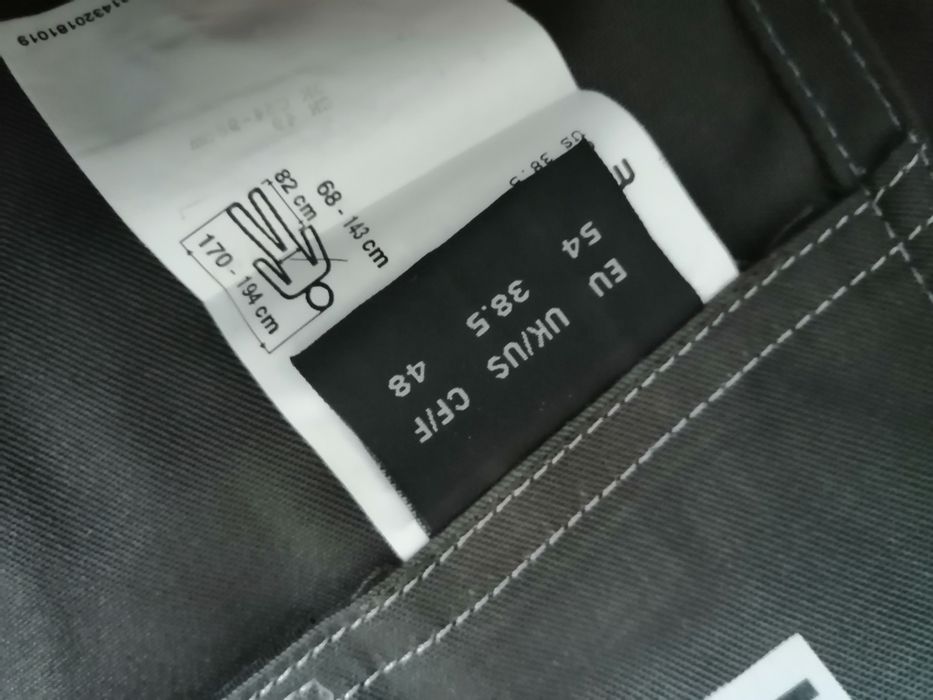 Firmowe spodnie robocze