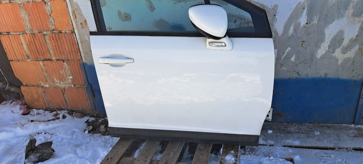 Drzwi przod prawe citroen c4 kod ewp