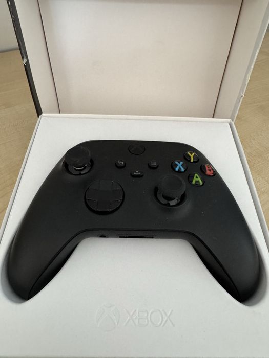 Kontroler xbox one carbon black