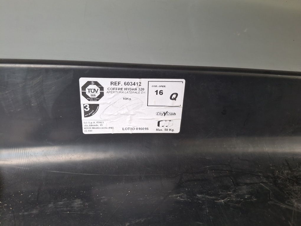 Sprzedam używany box dachowy 320 l