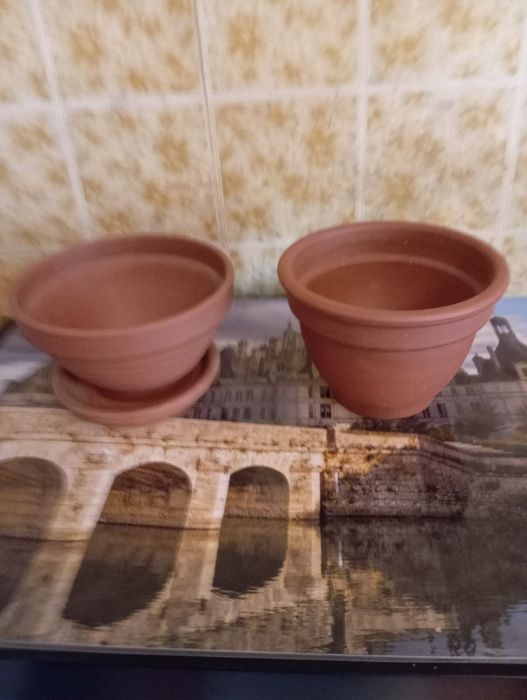 Горшки для цветов. Керамика.