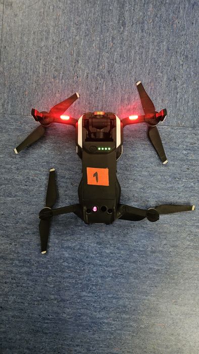 DJI MAVIC AIR com muitos acessórios