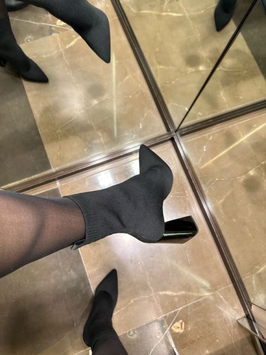 Черевики на каблуку Zara