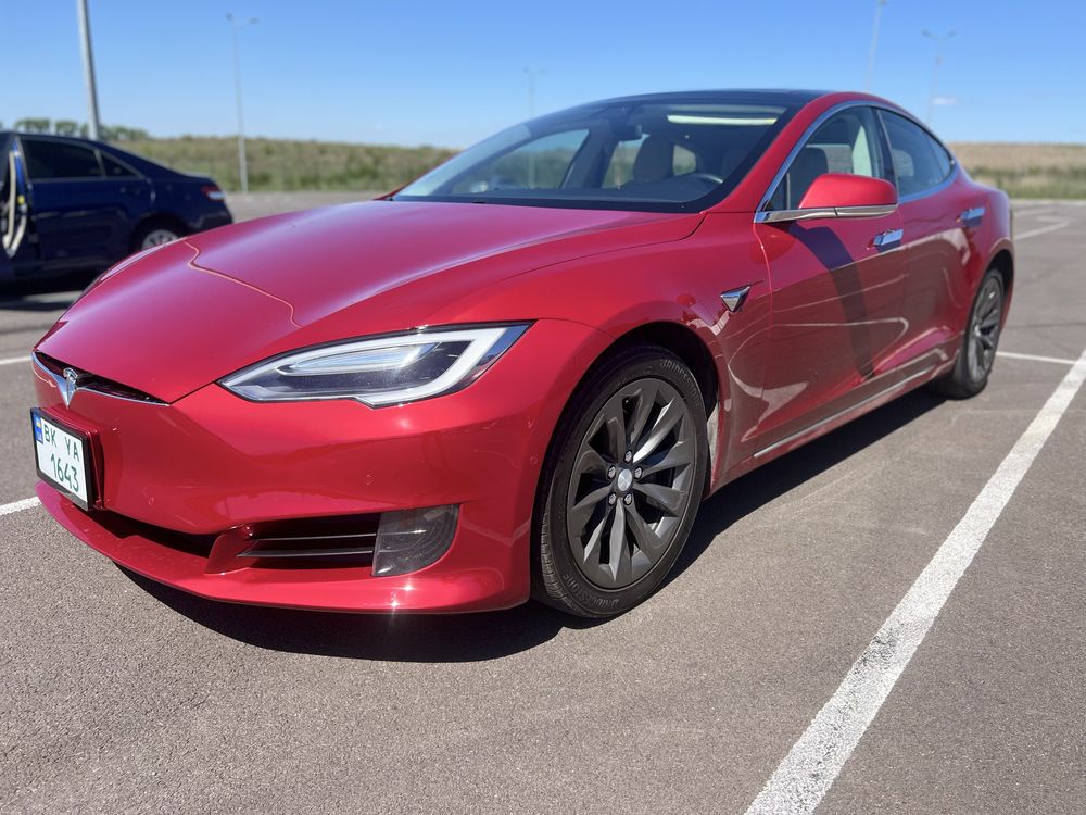 Tesla model s  2017