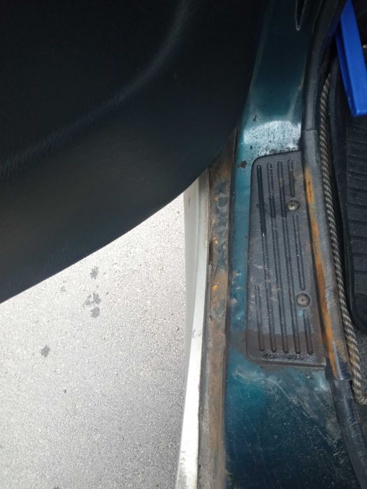 Suzuki Vitara V6 2,0 (для ЗСУ в пріоритеті).