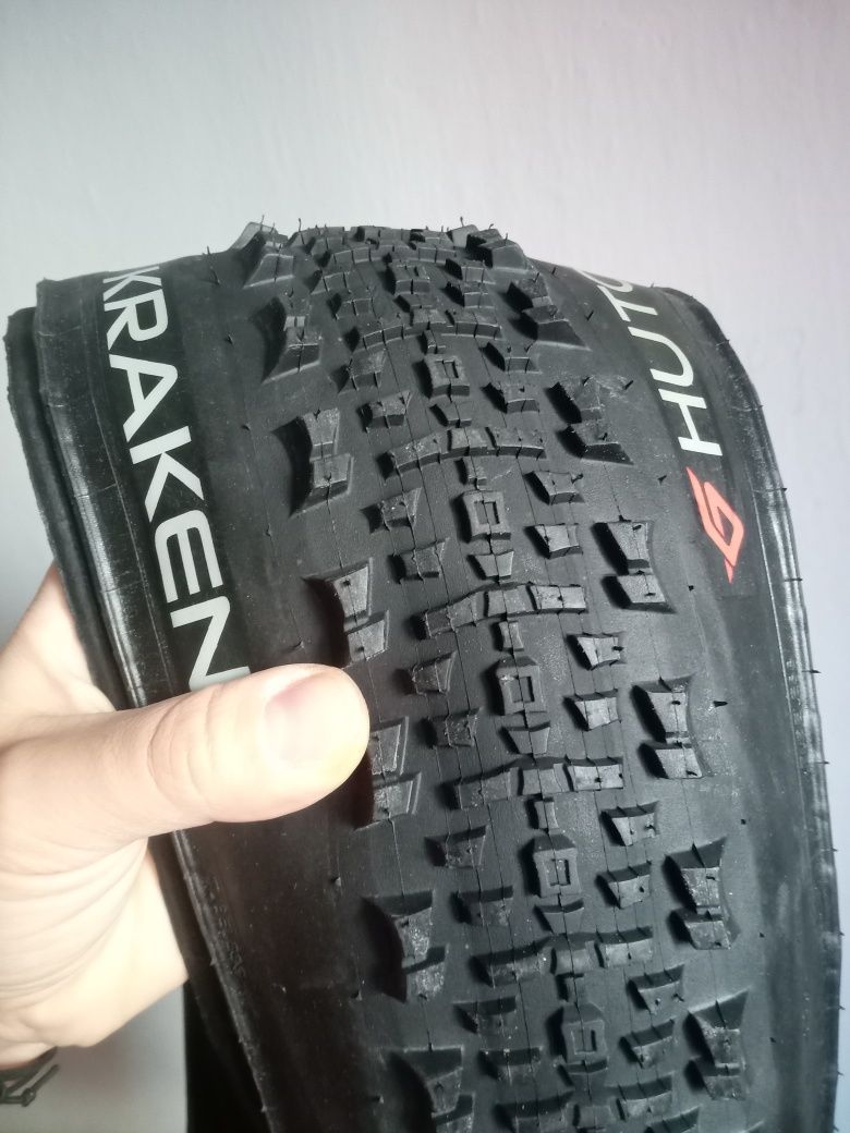 Hutchinson Kraken Racing Lab 29 x 2.3