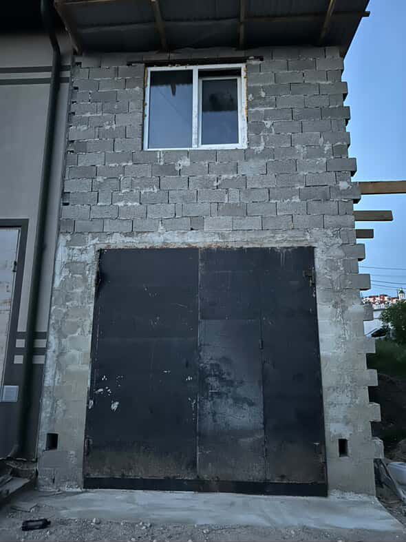 Продам гараж універсам